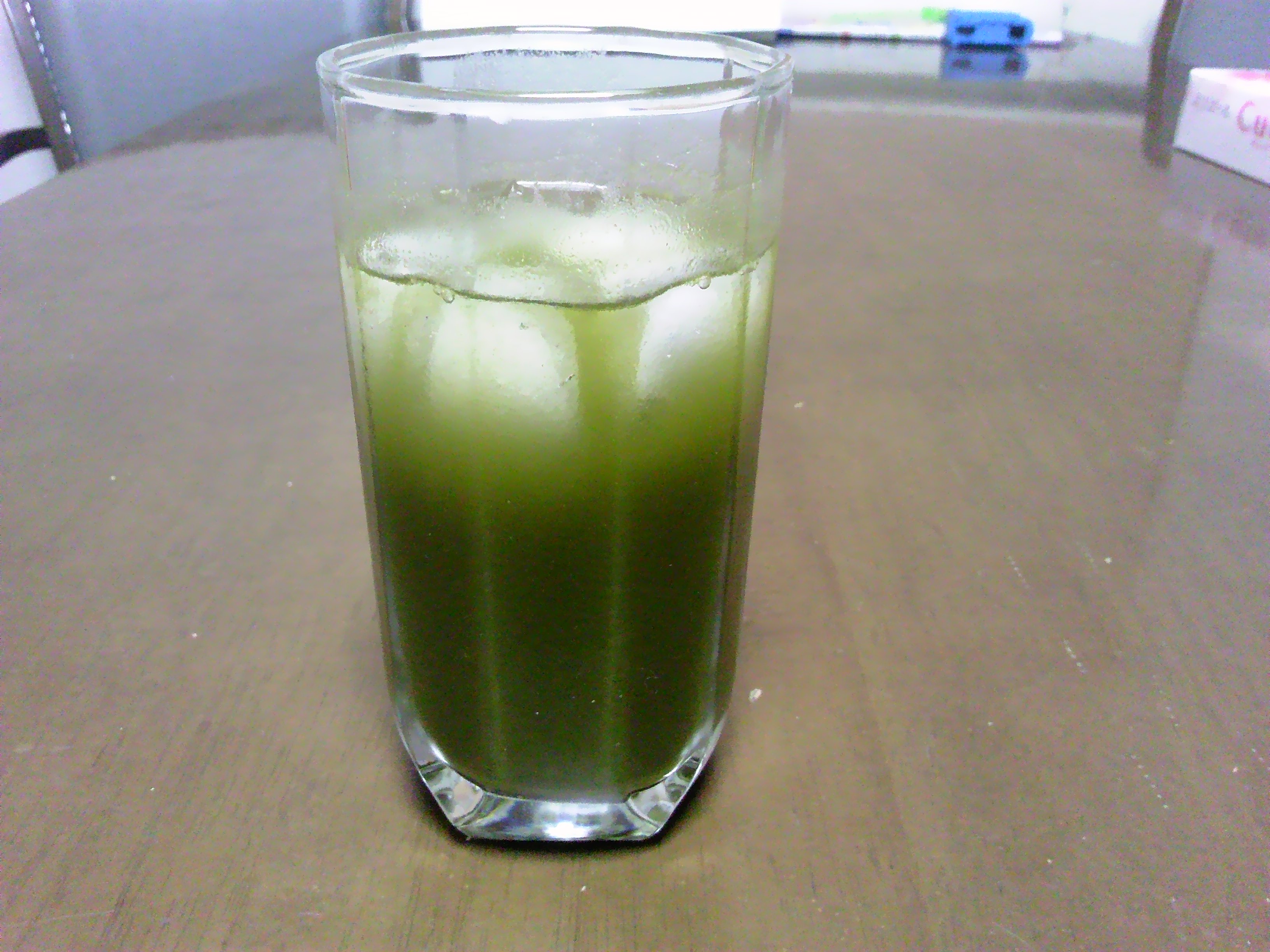 ミドリムシの飲み物その名も 緑汁 おいしく飲んでます ミドリムシの効果